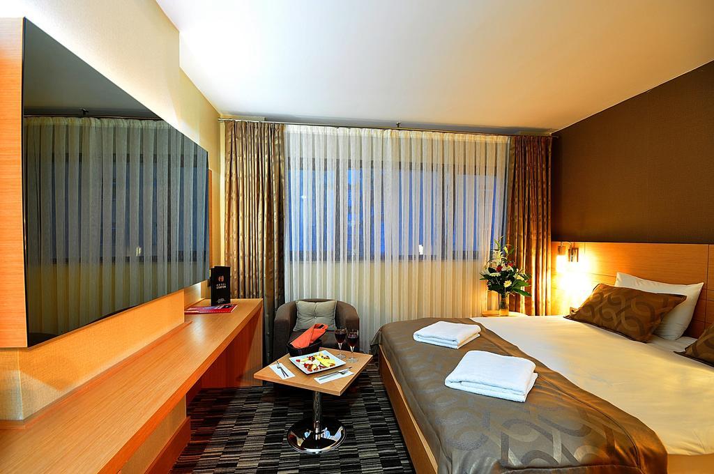 Starton Hotel Ancara Quarto foto