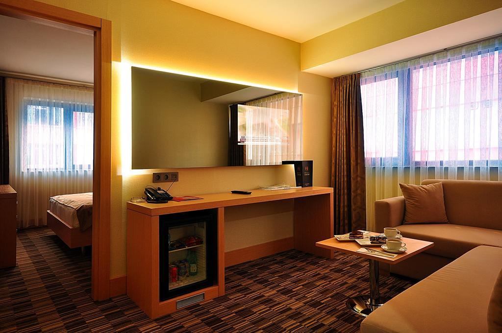 Starton Hotel Ancara Quarto foto